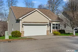 24 Center Ct, Colchester, CT 06415 - Photo 1