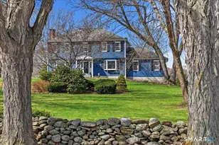 792 Wrights Crossing Rd, Pomfret, CT 06259 - Photo 1