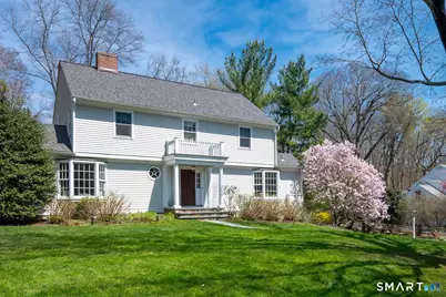 10 Queens Lane, Darien, CT 06820 - Photo 1