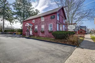 1058 Boston Post Rd, Guilford, CT 06437 - Photo 1