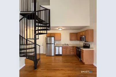 680 Boston Post Road #19, Milford, CT 06460 - Photo 1