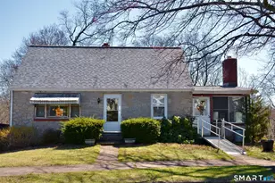 19 Hughes St, East Haven, CT 06512 - Photo 1