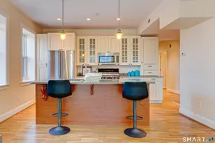 629 Chapel St, New Haven, CT 06511 - Photo 1