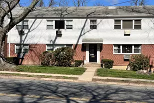 2756 Madison Ave, Bridgeport, CT 06606 - Photo 1