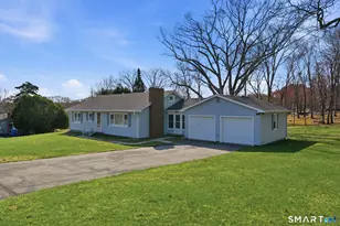 24 Rankin Ct, Montville, CT 06382 - Photo 1