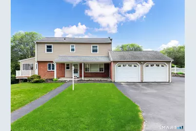 13 Macbean Drive, New Fairfield, CT 06812 - Photo 1