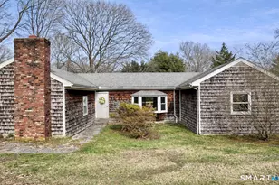 226 Pequot Ave, Groton, CT 06355 - Photo 1