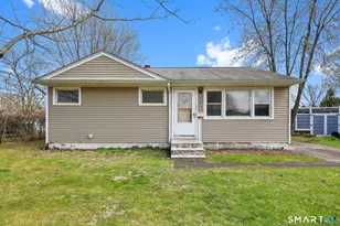 51 Fair Sailing Rd, West Haven, CT 06516 - Photo 1