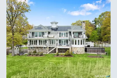 70 Kenilworth Drive East, Stamford, CT 06902 - Photo 1