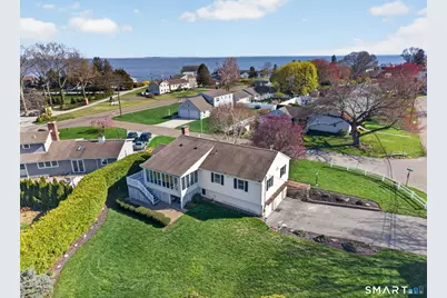 4 Fenwood Lane, Old Saybrook, CT 06475 - Photo 1