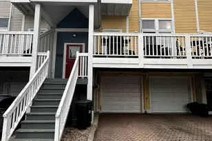 918 Quinnipiac Ave, New Haven, CT 06513 - Photo 1