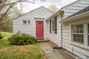 30 Hillsboro Dr, West Hartford, CT 06107 - Photo 1