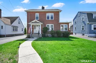 41 St James St, West Hartford, CT 06119 - Photo 1
