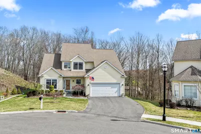 18 Spring Ridge Court #18, Danbury, CT 06811 - Photo 1