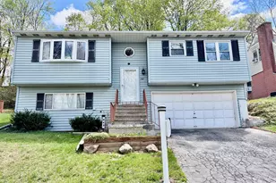 242 Lakeview Ave, Waterbury, CT 06705 - Photo 1