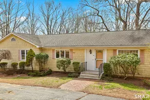 64 Mariner Cir, Trumbull, CT 06611 - Photo 1