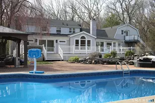 16 Diana Dr, Woodbridge, CT 06525 - Photo 1