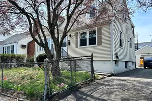 23 Roosevelt Ave, Stamford, CT 06902 - Photo 1