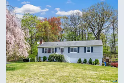 15 Imperial Drive, Norwalk, CT 06854 - Photo 1