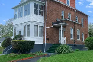33 Hillhurst Ave, New Britain, CT 06053 - Photo 1