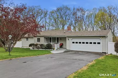 33 Lauren Lane, Norwich, CT 06360 - Photo 1