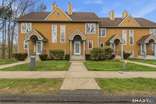 6 Elizabeth Ct, East Windsor, CT 06016 - Photo 1