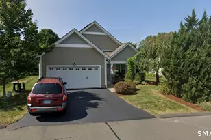 53 Bartlett Hollow, Middletown, CT 06457 - Photo 1