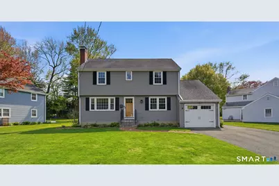 32 Meadowgate Street, Wethersfield, CT 06109 - Photo 1