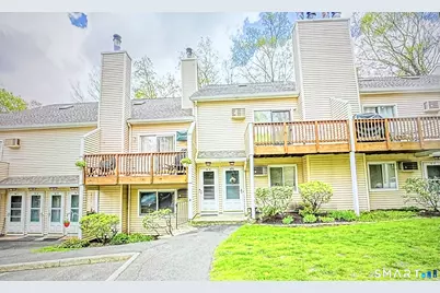8 Rose Lane #26-14, Danbury, CT 06811 - Photo 1