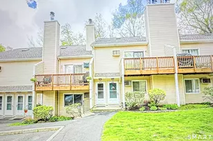 8 Rose Ln, Danbury, CT 06811 - Photo 1