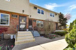 410 Blackstone Vlg, Meriden, CT 06450 - Photo 1