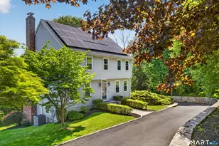 22 Scenic View Dr, Newtown, CT 06470 - Photo 1