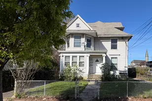 110 Coleman St, Bridgeport, CT 06604 - Photo 1