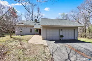 11 Fox Run, Stafford, CT 06076 - Photo 1