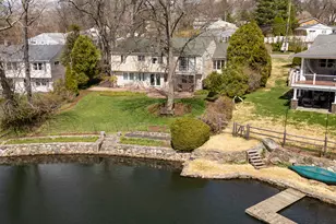 56 Lakeview Dr, Stamford, CT 06905 - Photo 1