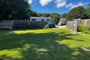 30 Margaret St, New London, CT 06320 - Photo 1