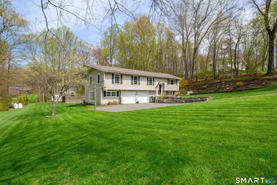 18 Fleetwood Drive, New Fairfield, CT 06812 - Photo 1