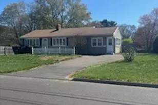 124 Sherman Rd, Enfield, CT 06082 - Photo 1