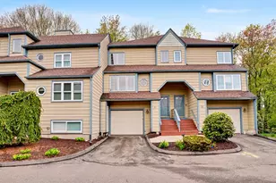 21 L Hermitage Dr, Shelton, CT 06484 - Photo 1