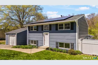 12 Garden Court, Groton, CT 06355 - Photo 1