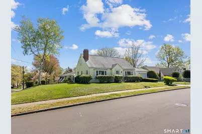 178 Clifton Avenue, West Hartford, CT 06107 - Photo 1