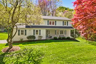 107 Barclay Dr, Stamford, CT 06903 - Photo 1