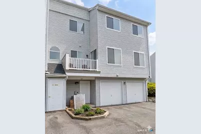 121 Staffordshire Common Drive #121, Wallingford, CT 06492 - Photo 1