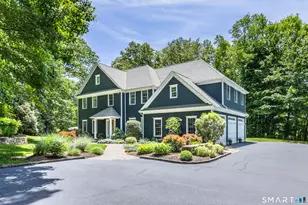 7 Pinnacle Dr, Newtown, CT 06470 - Photo 1