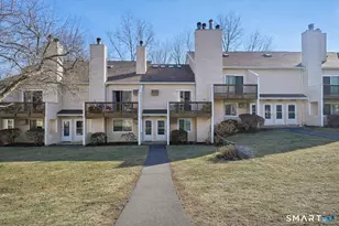 8 Rose Ln, Danbury, CT 06811 - Photo 1