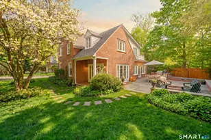 5 Farnham Ct, Westport, CT 06880 - Photo 1