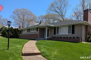 7 N Ledge Rock Rd, East Lyme, CT 06357 - Photo 1