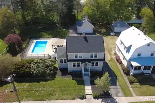 37 William St, Stonington, CT 06379 - Photo 1