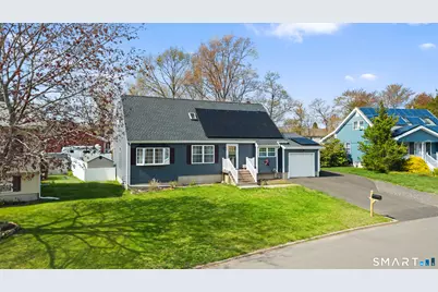 118 Bluebird Drive, Naugatuck, CT 06770 - Photo 1