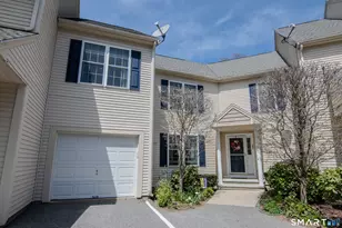 80 Perry St, Putnam, CT 06260 - Photo 1